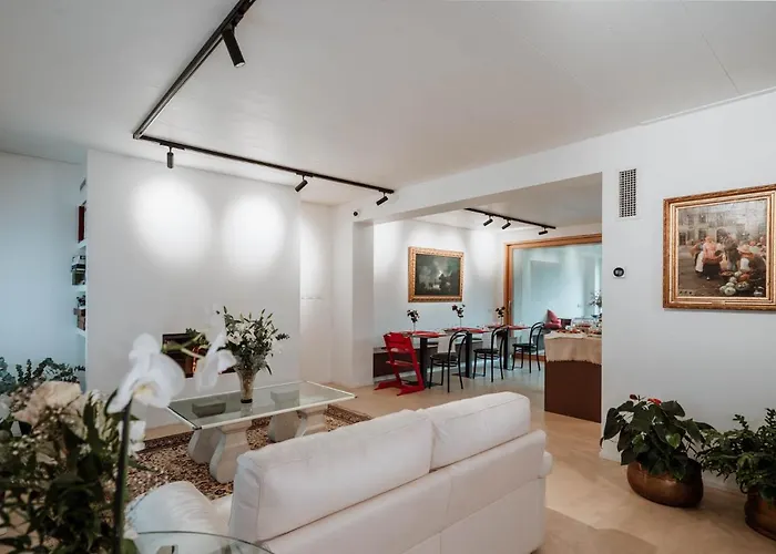 Canalgrande Bed & Breakfast 4*