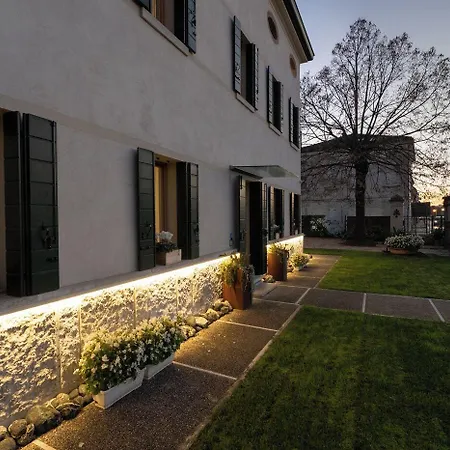 Bed and Breakfast Canalgrande 4*